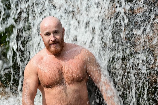 NatureMEN project - strong nude men outdoor photography