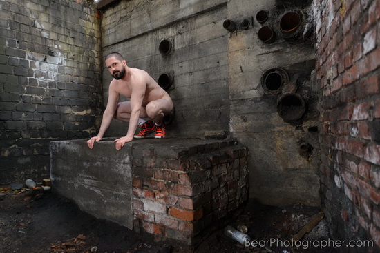 naked in lost places - erotic photo shoot