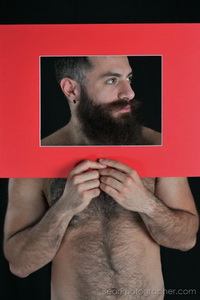 FrameMEN project - handsome muscle bear studio photo shooting