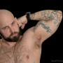 ArtArmPitsMEN - tattooed guy at the @ MalePHoto.Studio