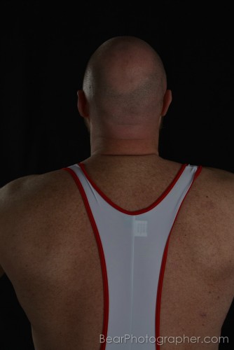 SingletMEN project - strong musclebear photography