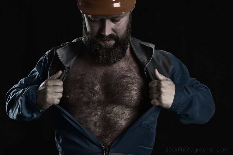 model muscle bear photography @ MalePhoto.Studio