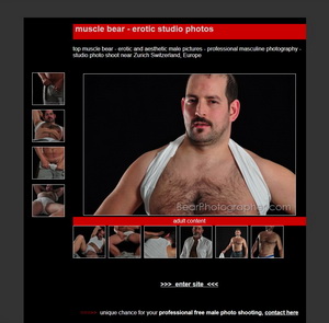 Muscle bear - erotic male studio photography